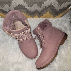 Wild Diva Mauve Fur-Lined Winter Boots
